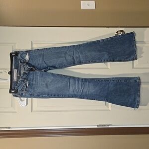 Bullhead Skinny Flare Size 1R Jeans